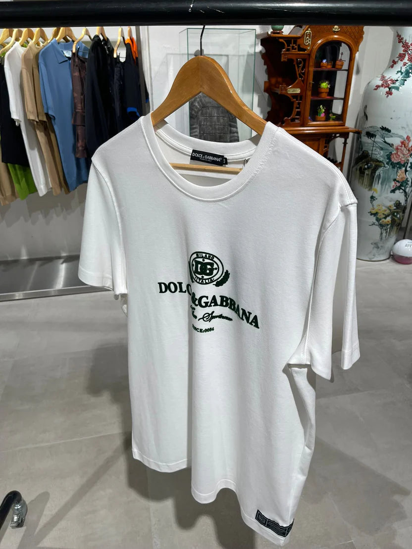 Tricou DG